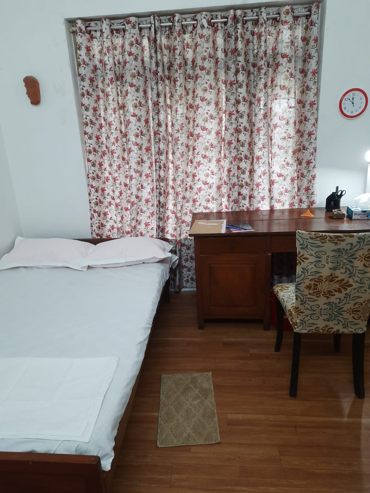 PG Room 8